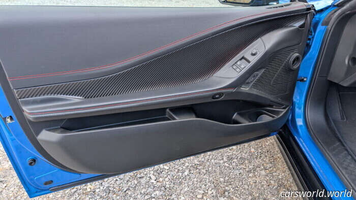 2026 Dodge Charger Sixpack suena apagado pero se conduce mejor de lo que piensas | Reseña | Carscoops